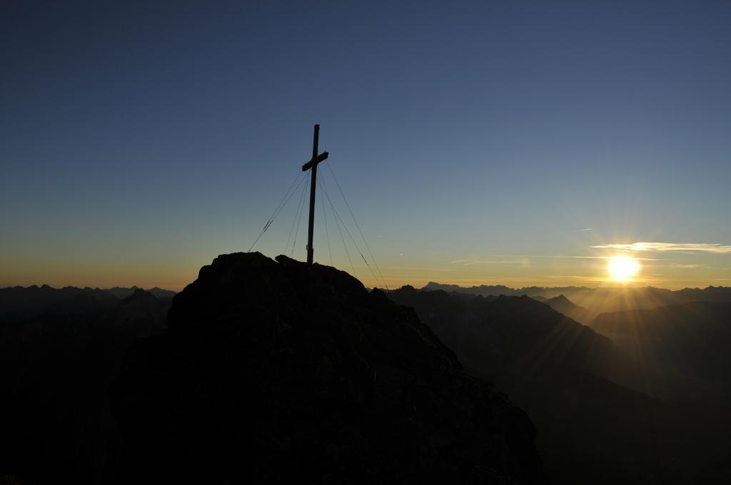 Haus Fischer Pettneu am Arlberg Esterno foto